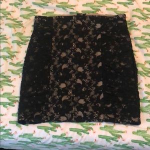 Forever 21  Lacey Form Fitting Skirt